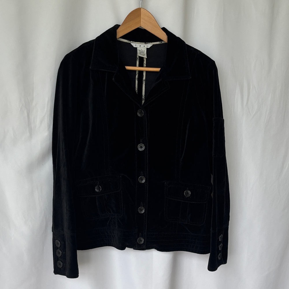 CAbi Women's Black Button Down Velvet Lapel Jacket Women's Size Large EUC